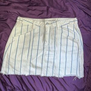 LAST CHANCE American Eagle striped hi-rise a-line denim skirt